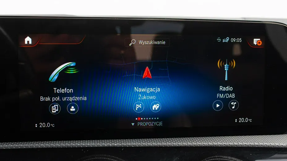 MERCEDES-BENZ CLA -