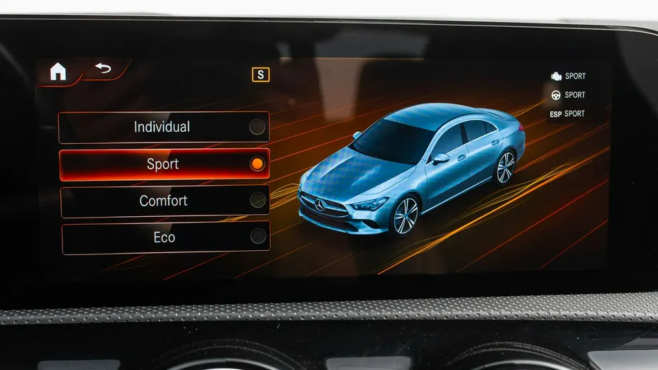 MERCEDES-BENZ CLA -