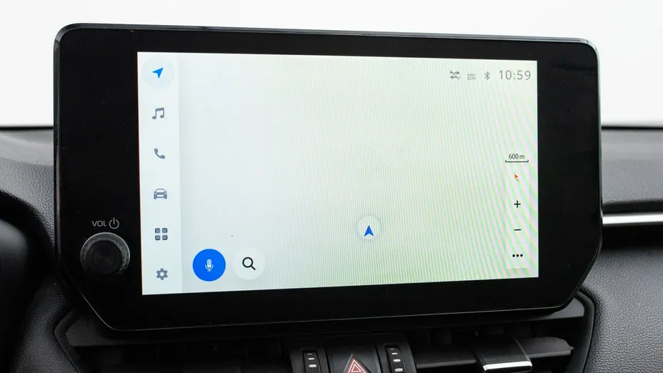 TOYOTA RAV4 -