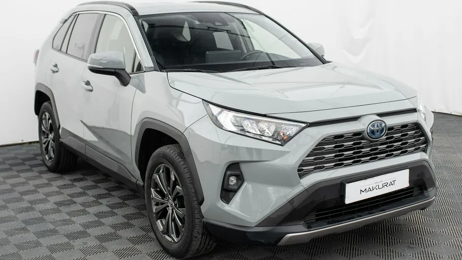 TOYOTA RAV4 -