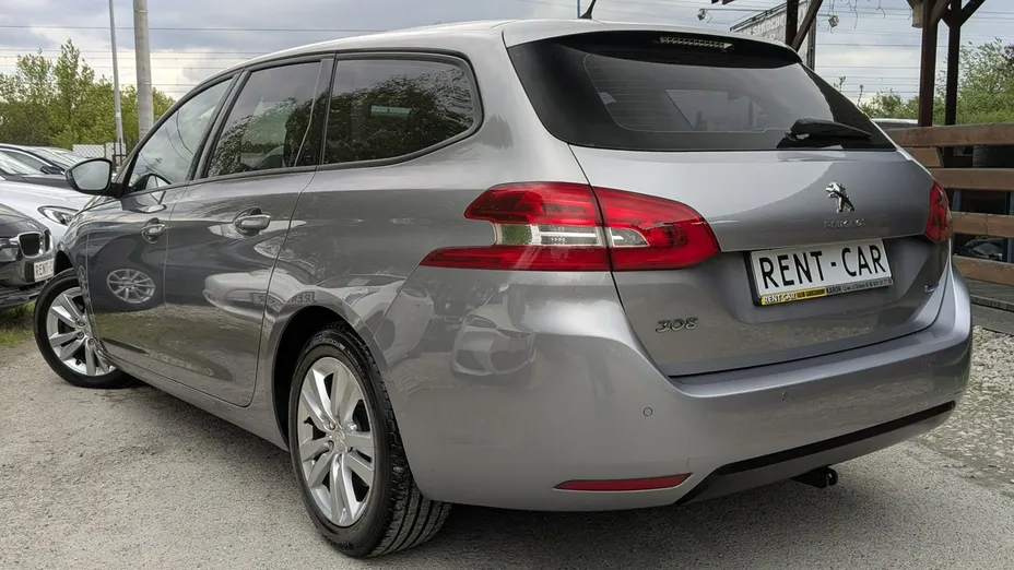 PEUGEOT 308 -