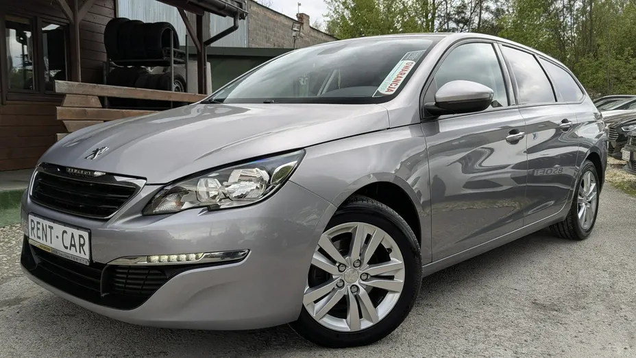 PEUGEOT 308 -