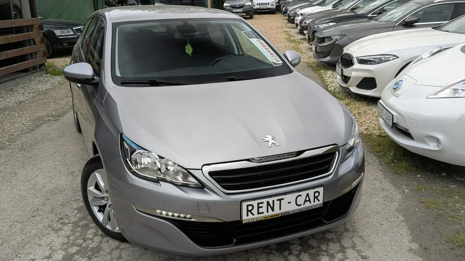 PEUGEOT 308 -