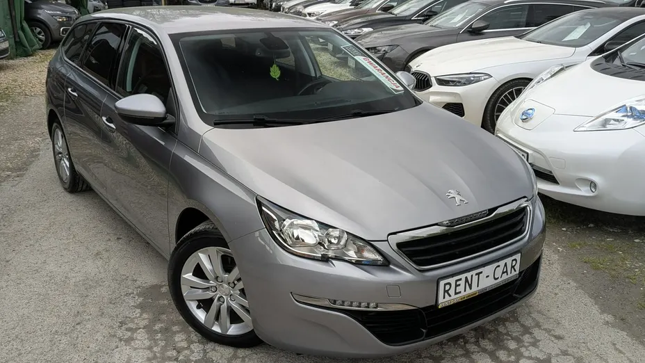 PEUGEOT 308 -