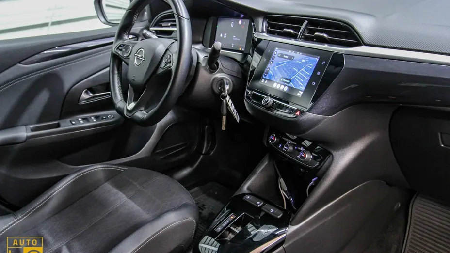 OPEL Corsa -