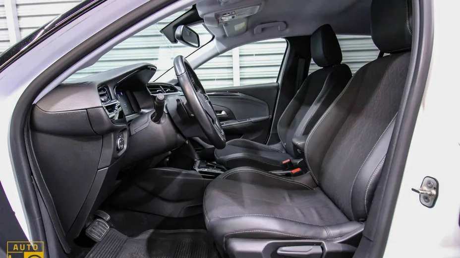 OPEL Corsa -