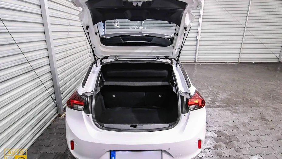 OPEL Corsa -