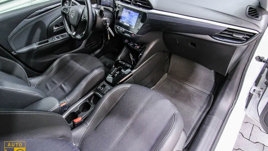OPEL Corsa -