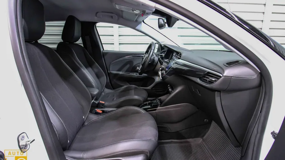 OPEL Corsa -