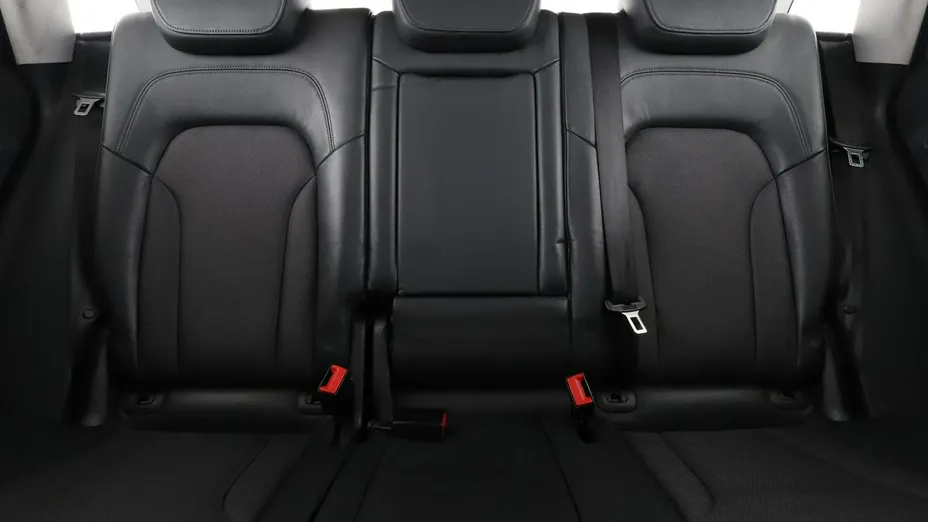 AUDI Q5 -