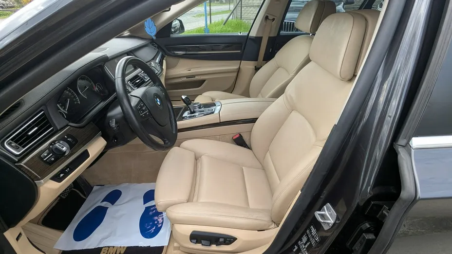 BMW Seria 7 -