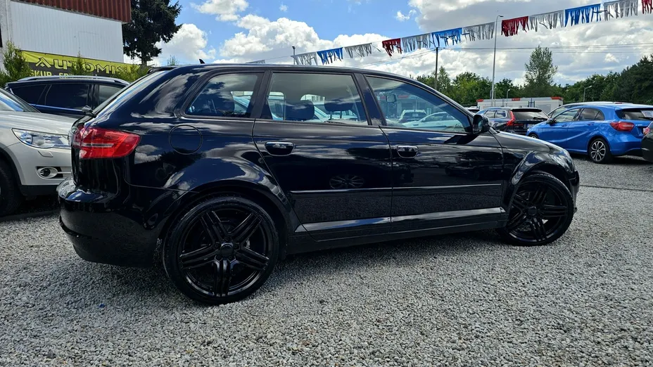 AUDI A3 Sportback -