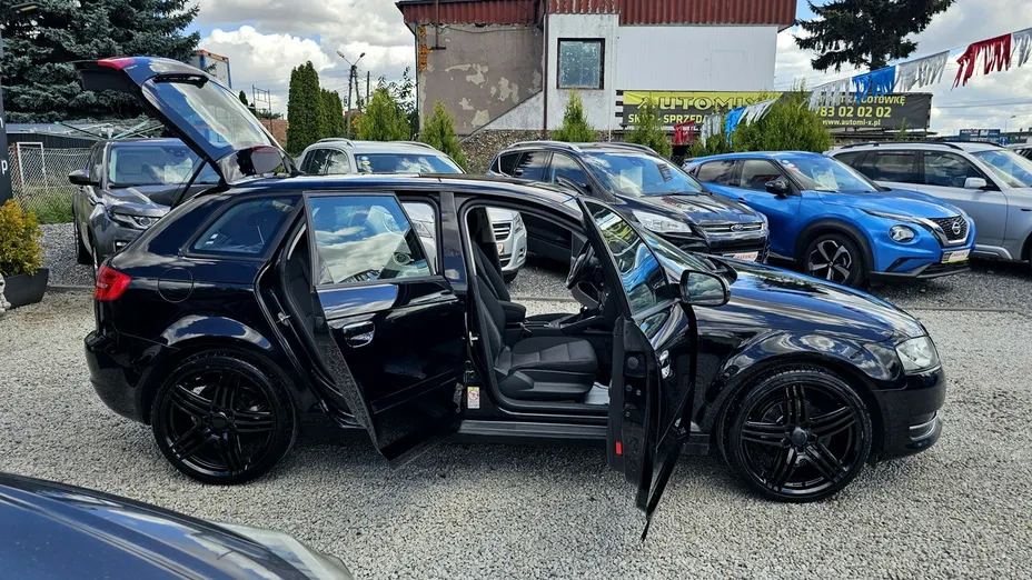 AUDI A3 Sportback -