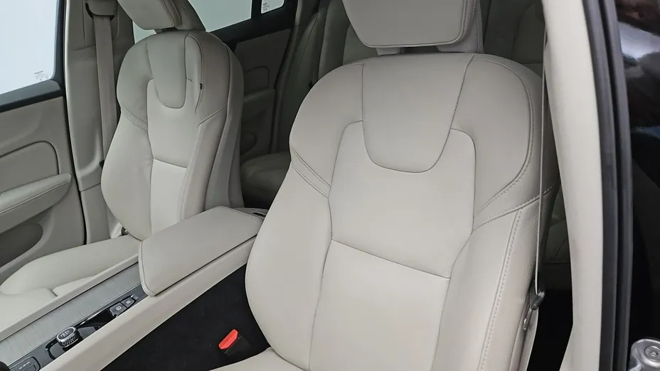 VOLVO V60 -