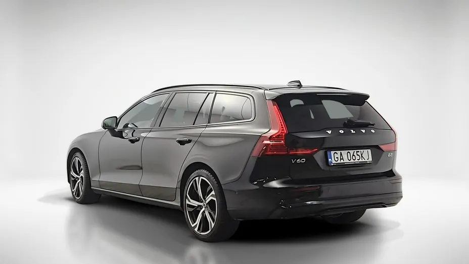 VOLVO V60 -