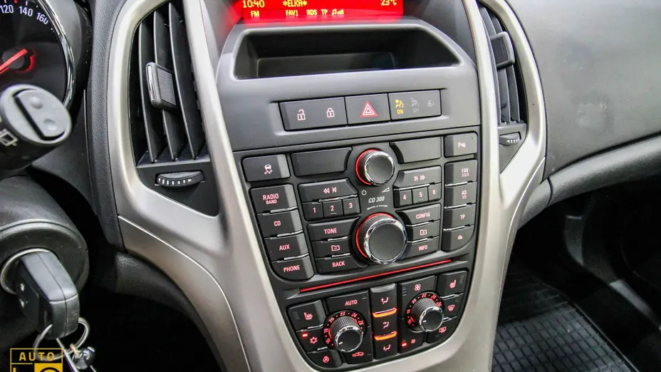 OPEL Astra -