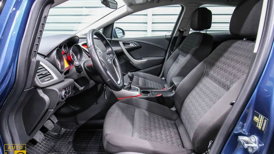 OPEL Astra -
