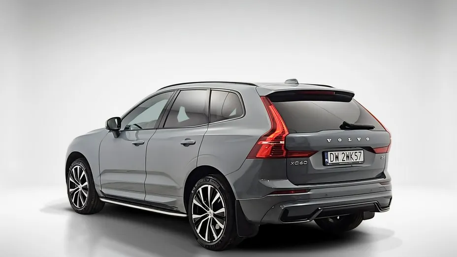 VOLVO XC60 -
