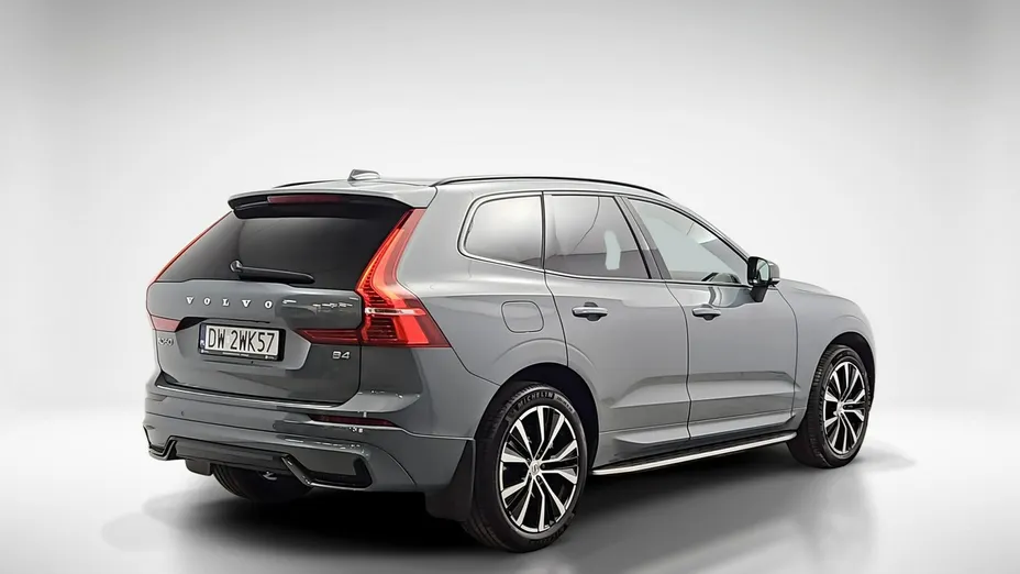 VOLVO XC60 -