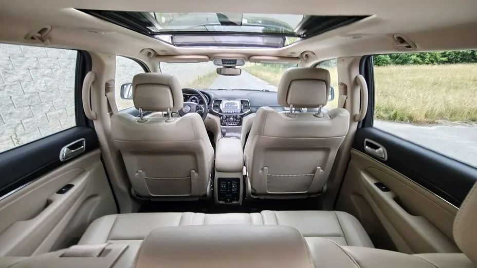 JEEP Grand Cherokee -