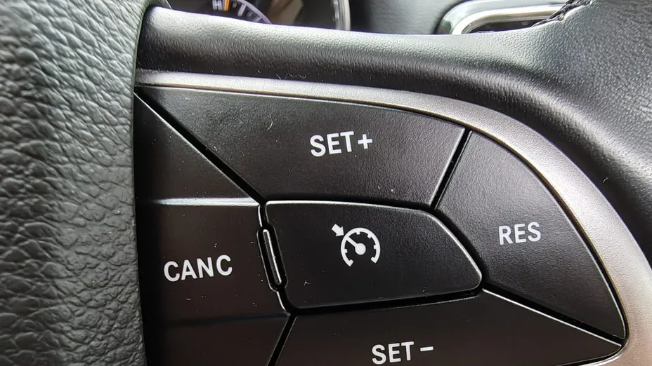 JEEP Grand Cherokee -