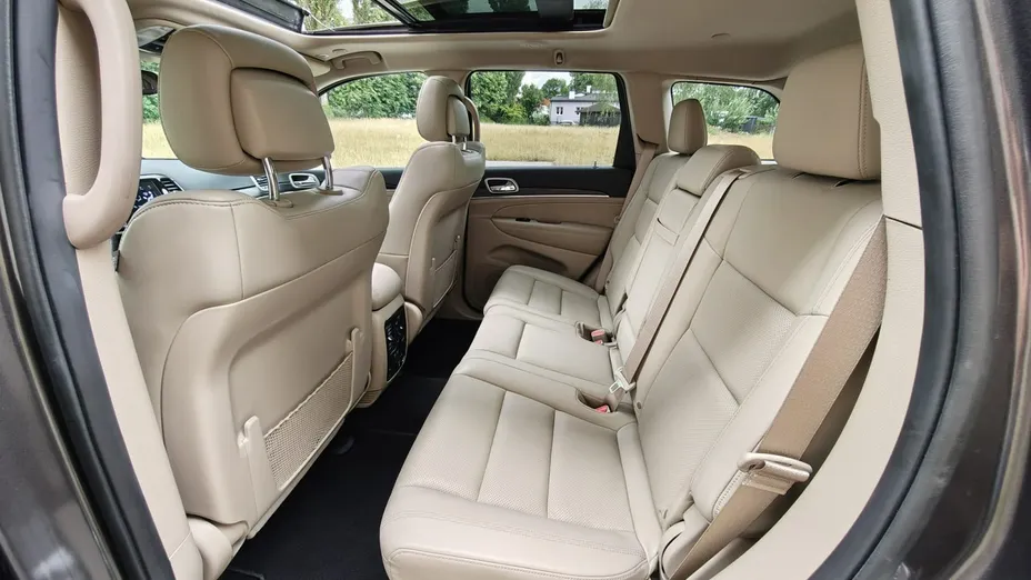 JEEP Grand Cherokee -