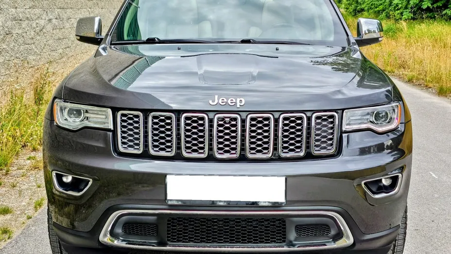 JEEP Grand Cherokee -