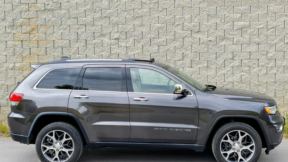 JEEP Grand Cherokee -