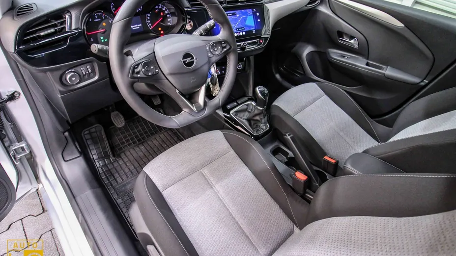 OPEL Corsa -