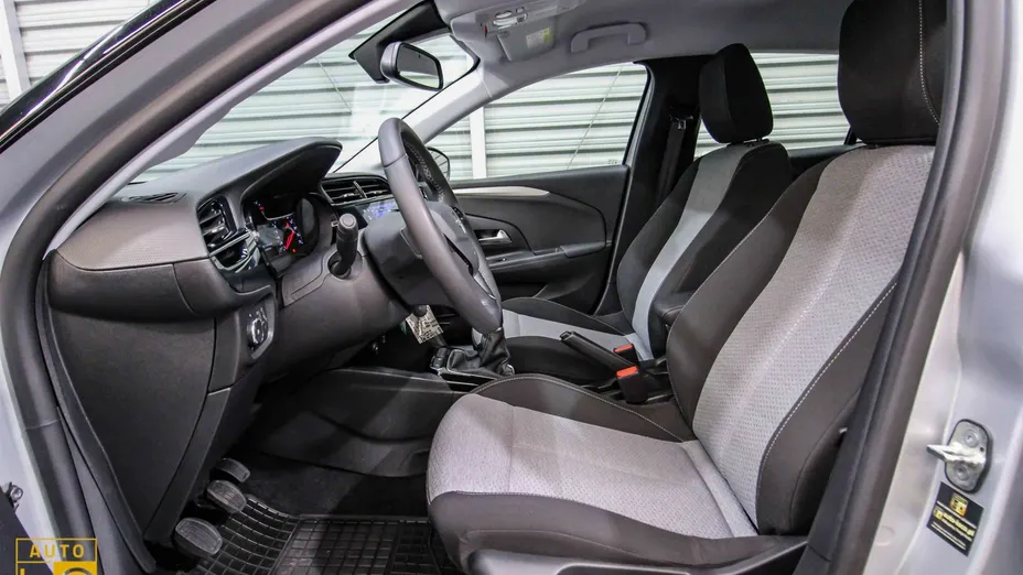 OPEL Corsa -