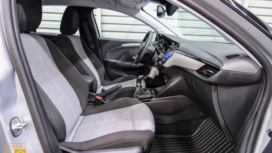 OPEL Corsa -
