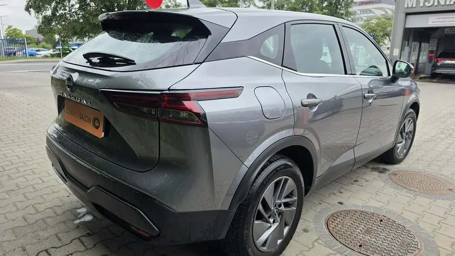 NISSAN Qashqai -