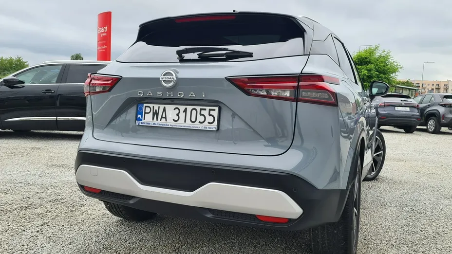 NISSAN Qashqai -