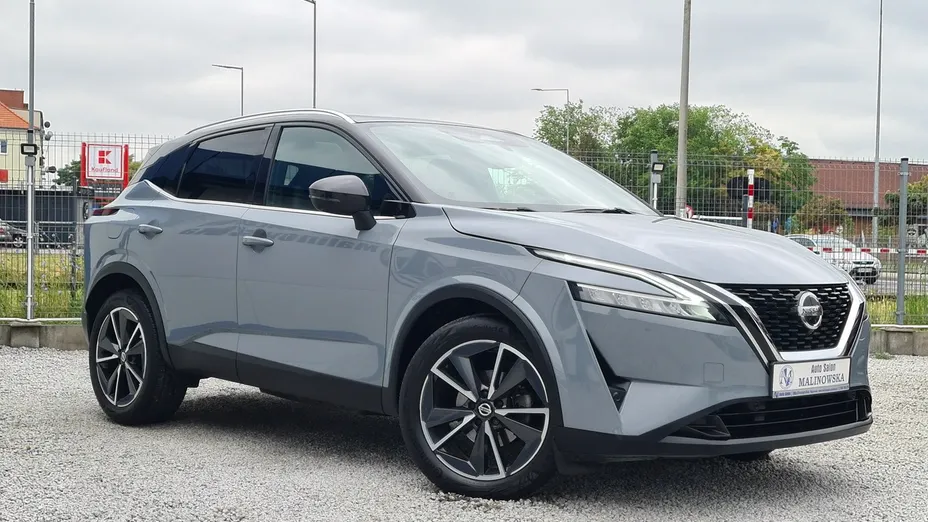 NISSAN Qashqai -