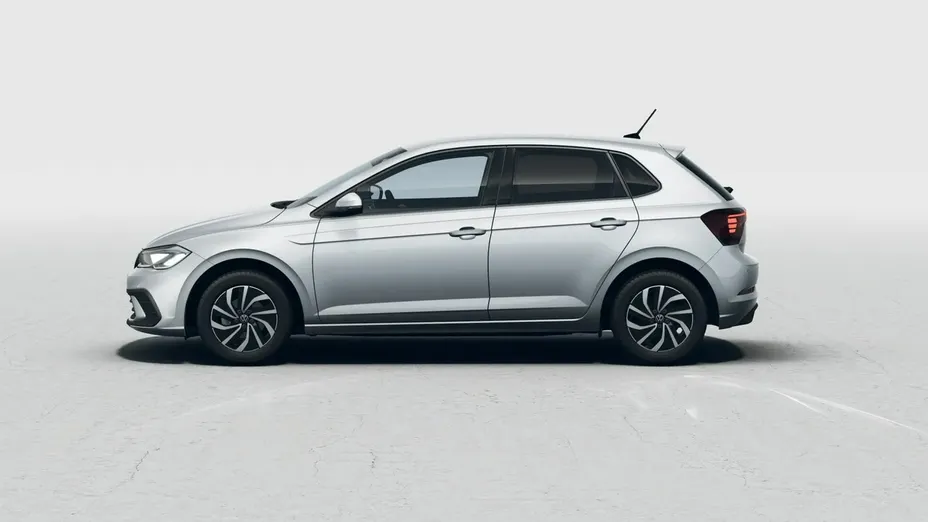 VOLKSWAGEN Polo -