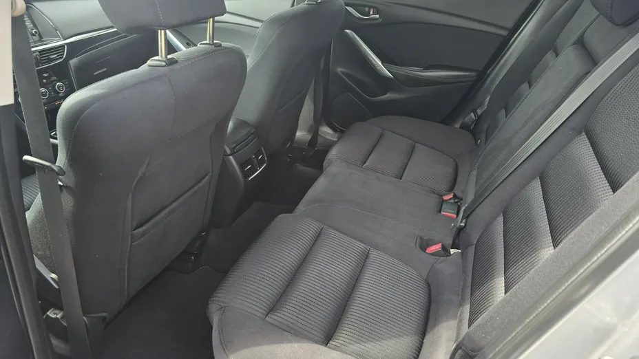 MAZDA 6 -