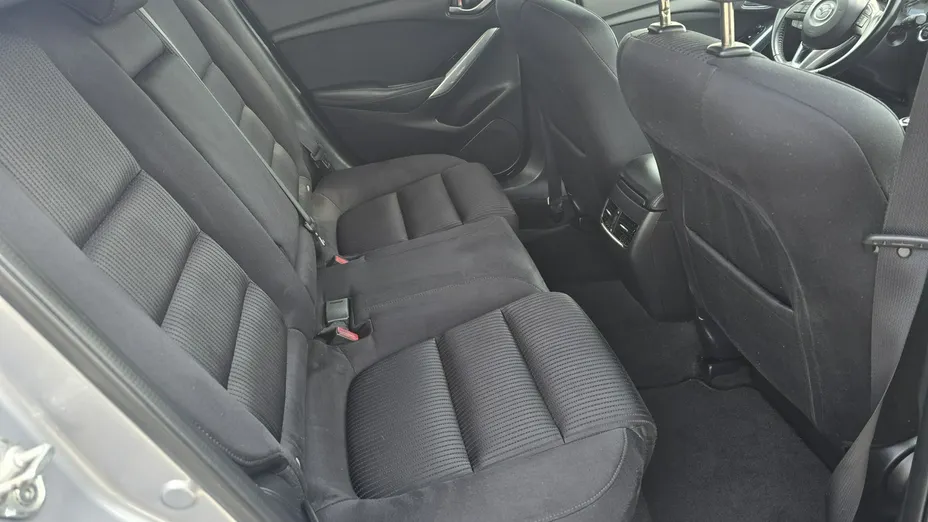MAZDA 6 -