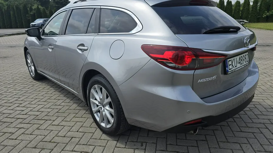 MAZDA 6 -