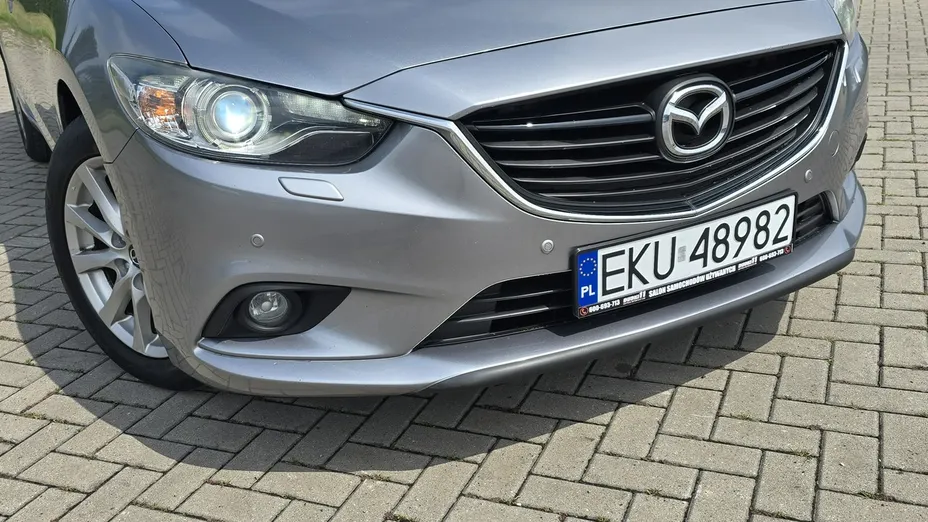 MAZDA 6 -