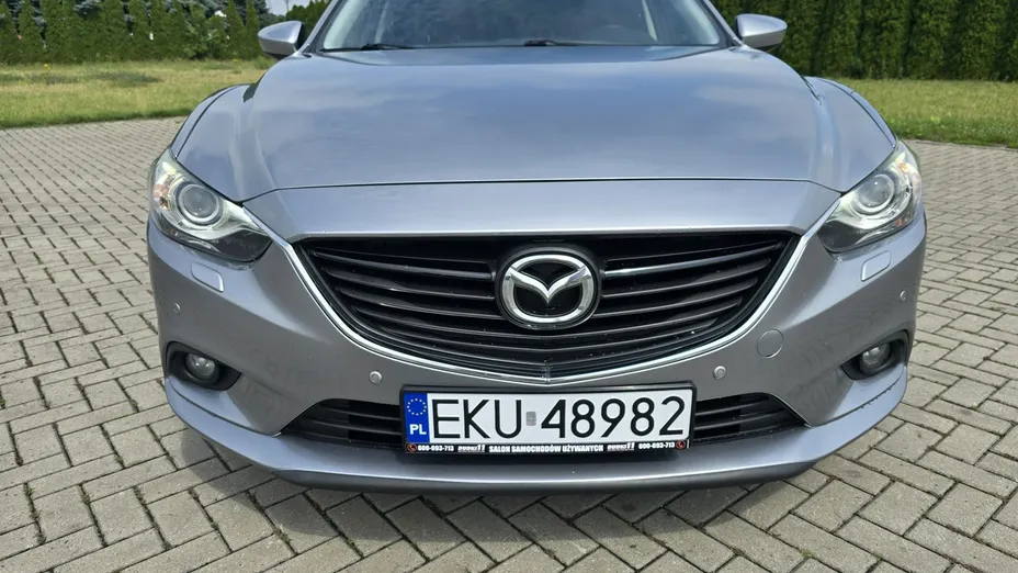 MAZDA 6 -