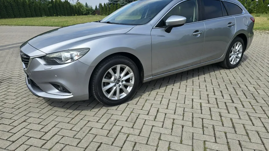 MAZDA 6 -