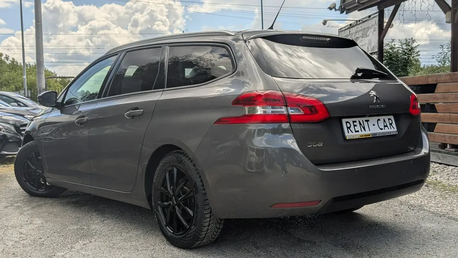 PEUGEOT 308 -
