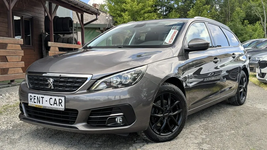 PEUGEOT 308 -