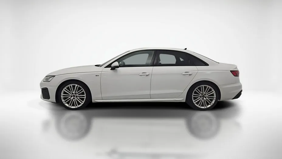 AUDI A4 -