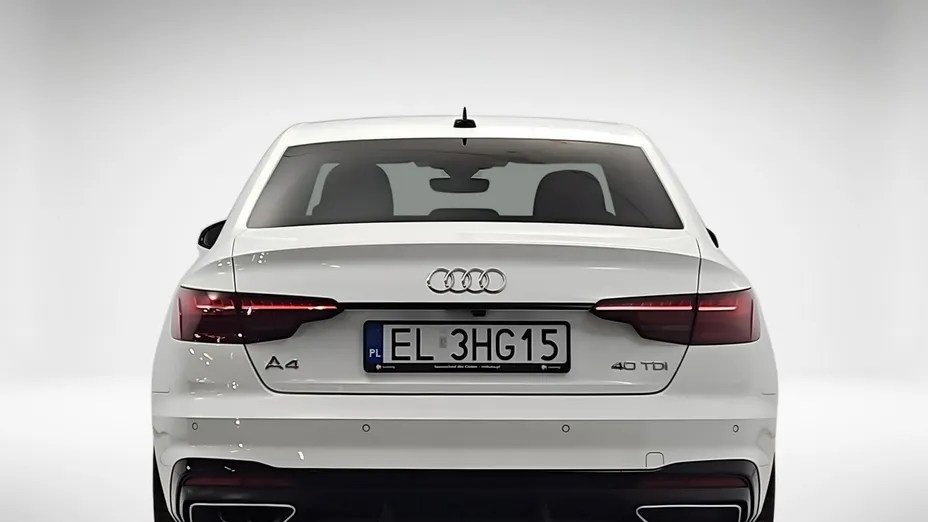 AUDI A4 -