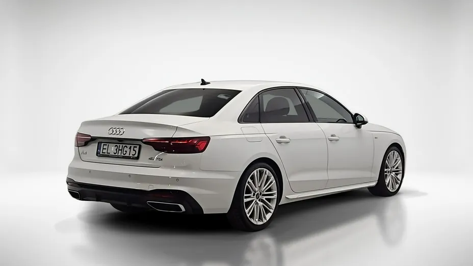 AUDI A4 -