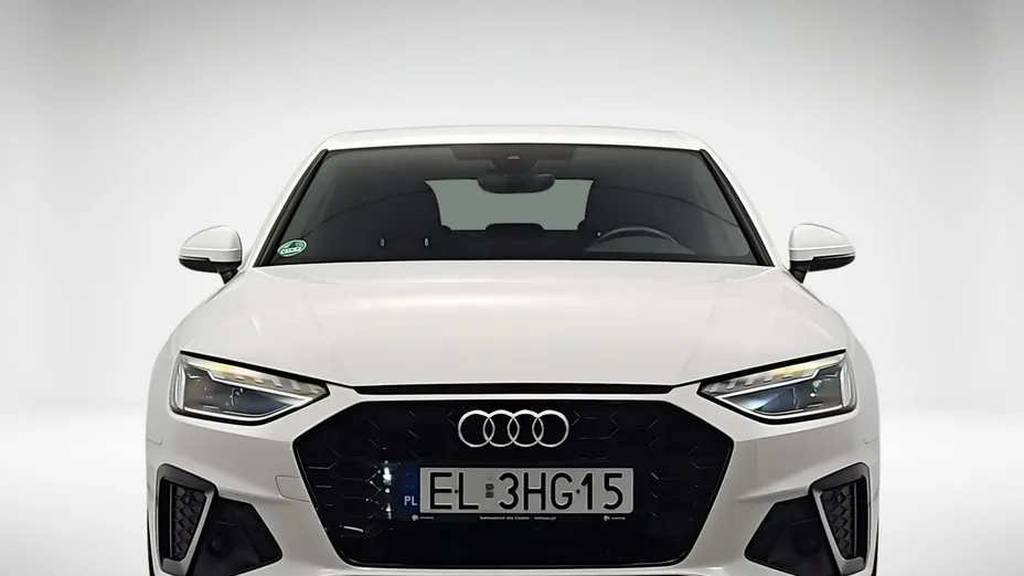 AUDI A4 -