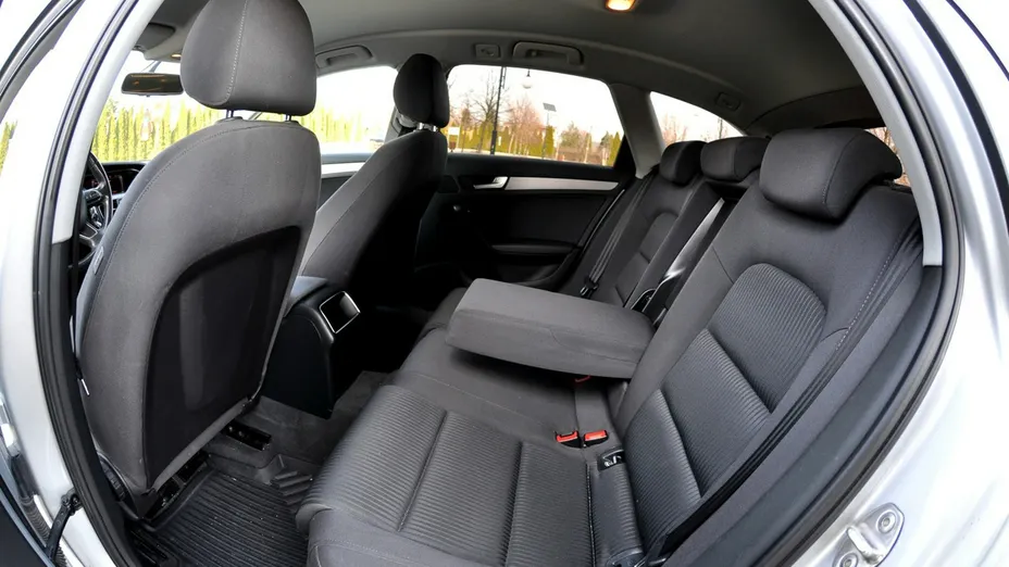 AUDI A4 -