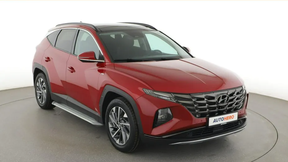HYUNDAI Tucson -