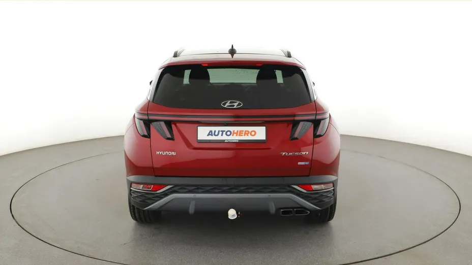 HYUNDAI Tucson -